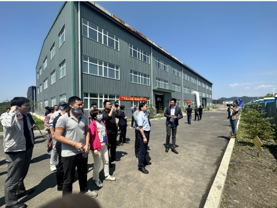   黑龍江多凌新材料參加中國石墨產業高質量論壇會(圖3)